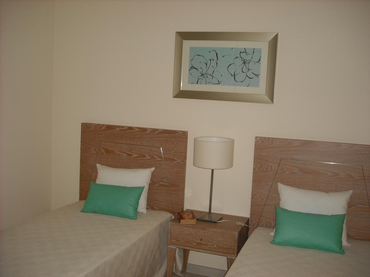 Oasis Parque Country Club Hotel Portimao Exterior photo